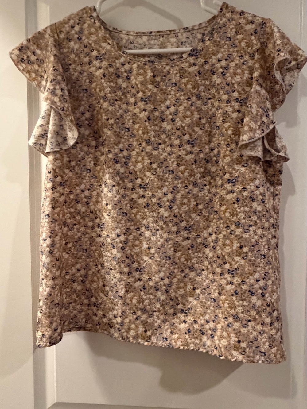 Floral Ruffle Sleeve Women’s Top - Cream/Beige